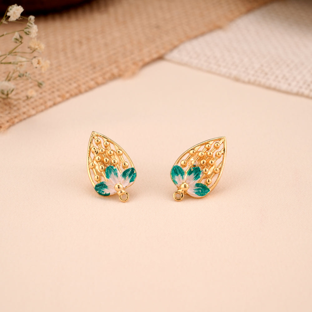 Leaf Floral Pattern Golden Stud Earrings