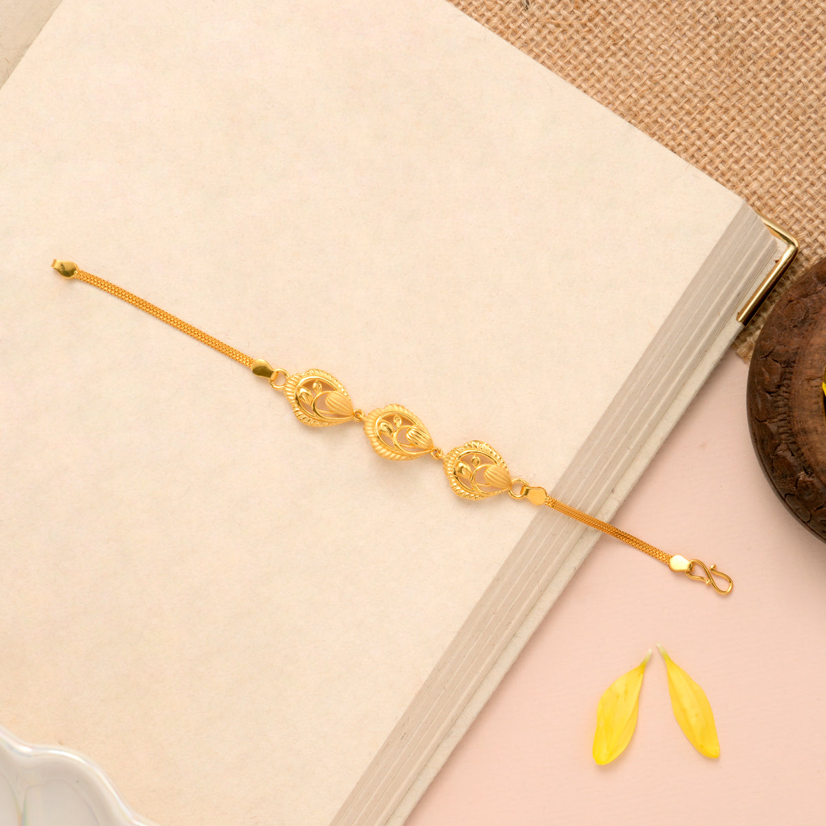 Triple Flower Gold Casting Bracelet