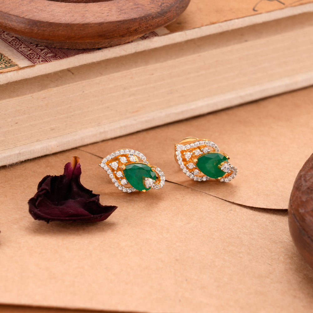 Classic Leaf Emerald Swarovski Stud