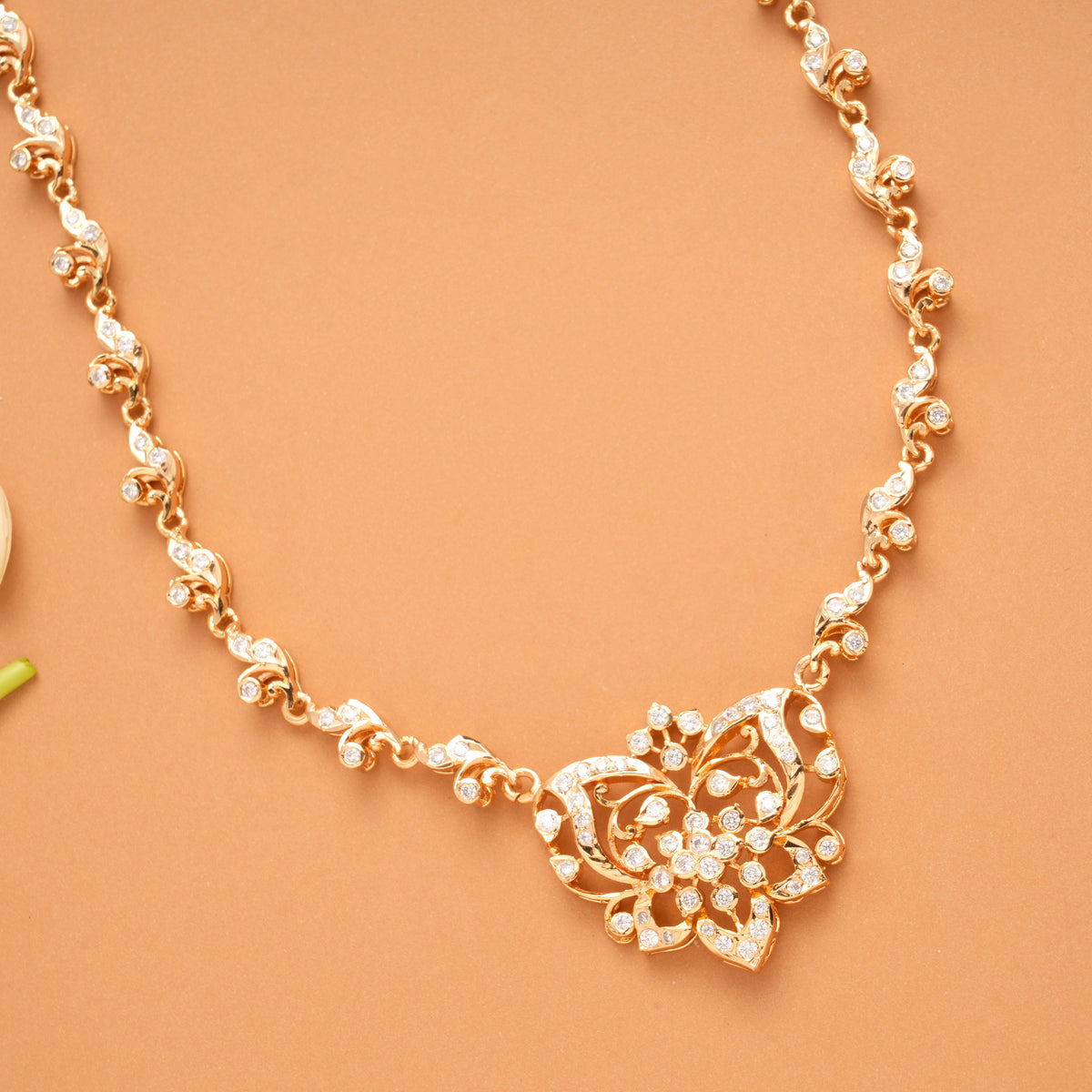 Elegant Butterfly Design Floral Golden Necklace