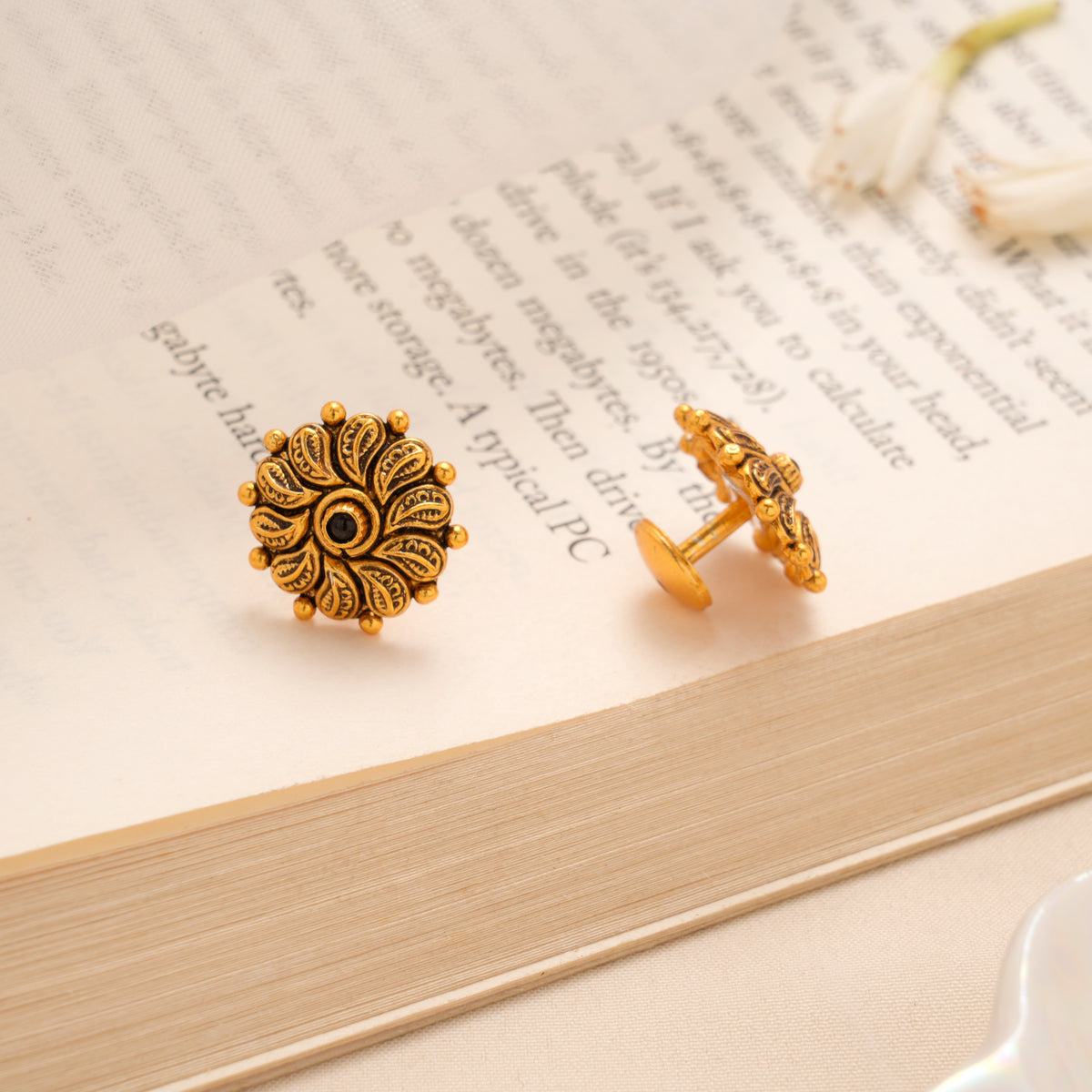 Detailed Antique Silver Golden Kundan  Stud