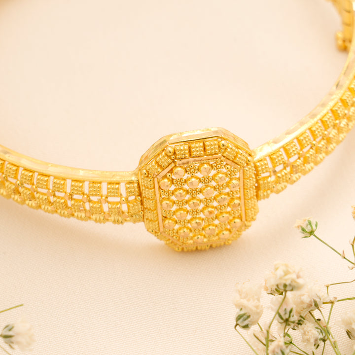 Graceful Drop Gold Women's Bracelet