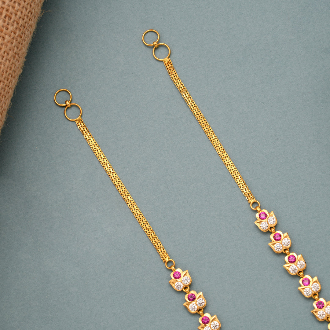 Ruby White Floral Gold Ear Mattal