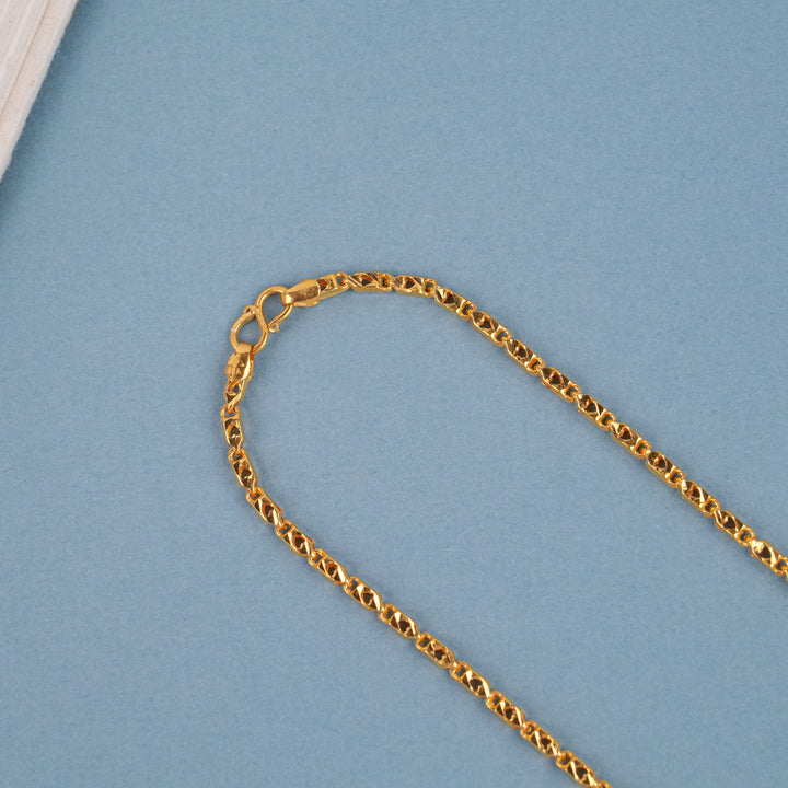 Classic Interlocking Textured Gold Link Chain