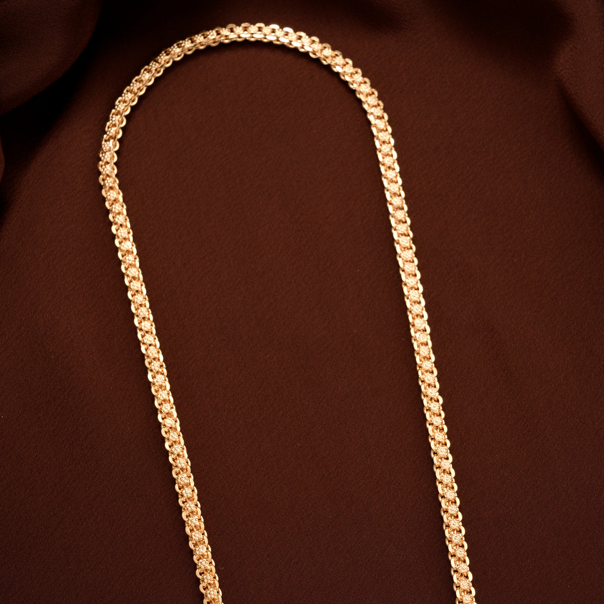 Floral Pendant White Stone Golden Chain