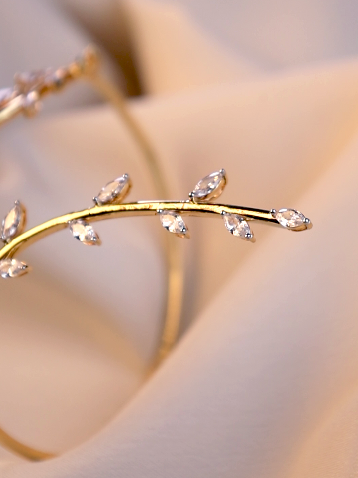 Leaf Vine Swarovski finger to wrist Ring