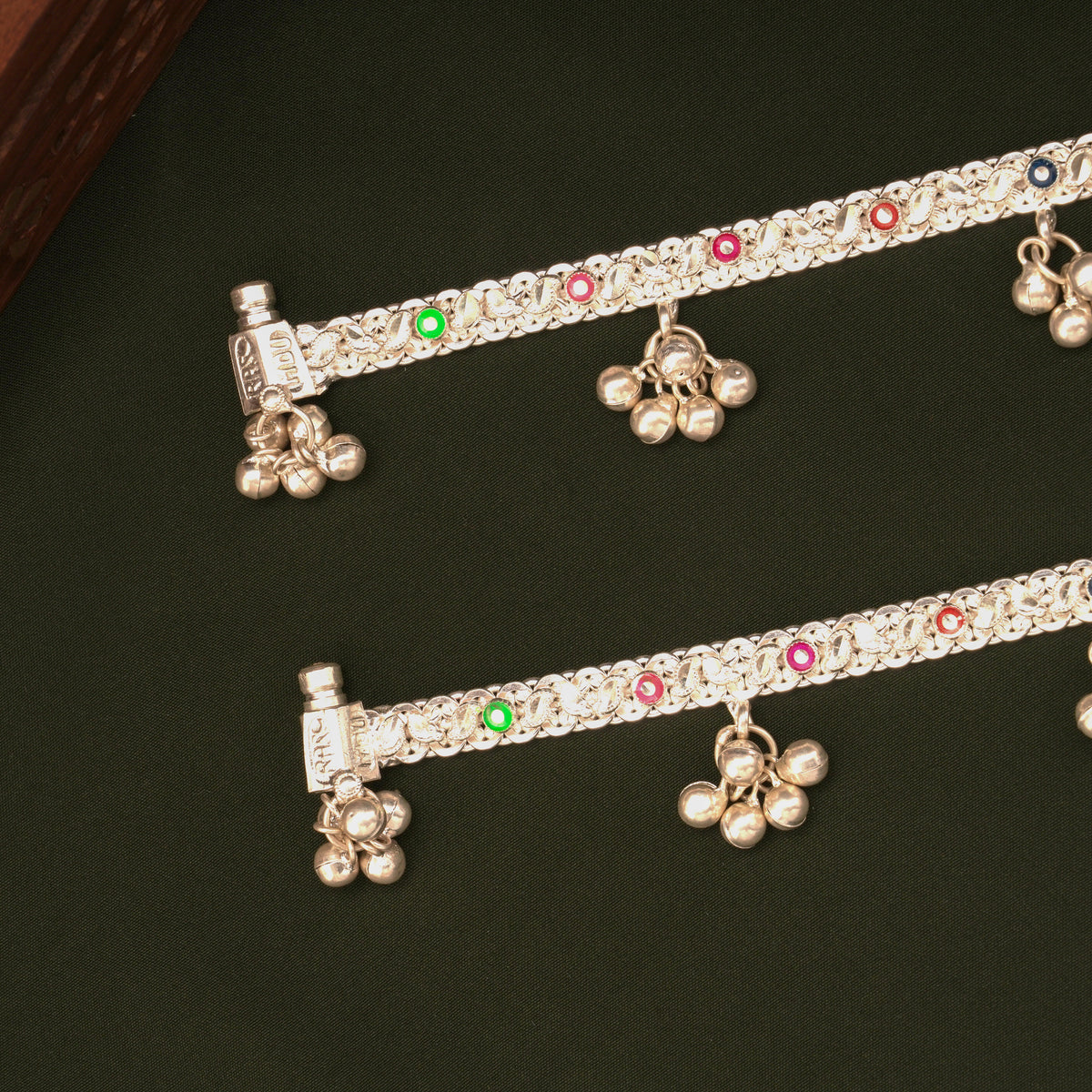 Colourful Circle Design Enamel Silver Anklets