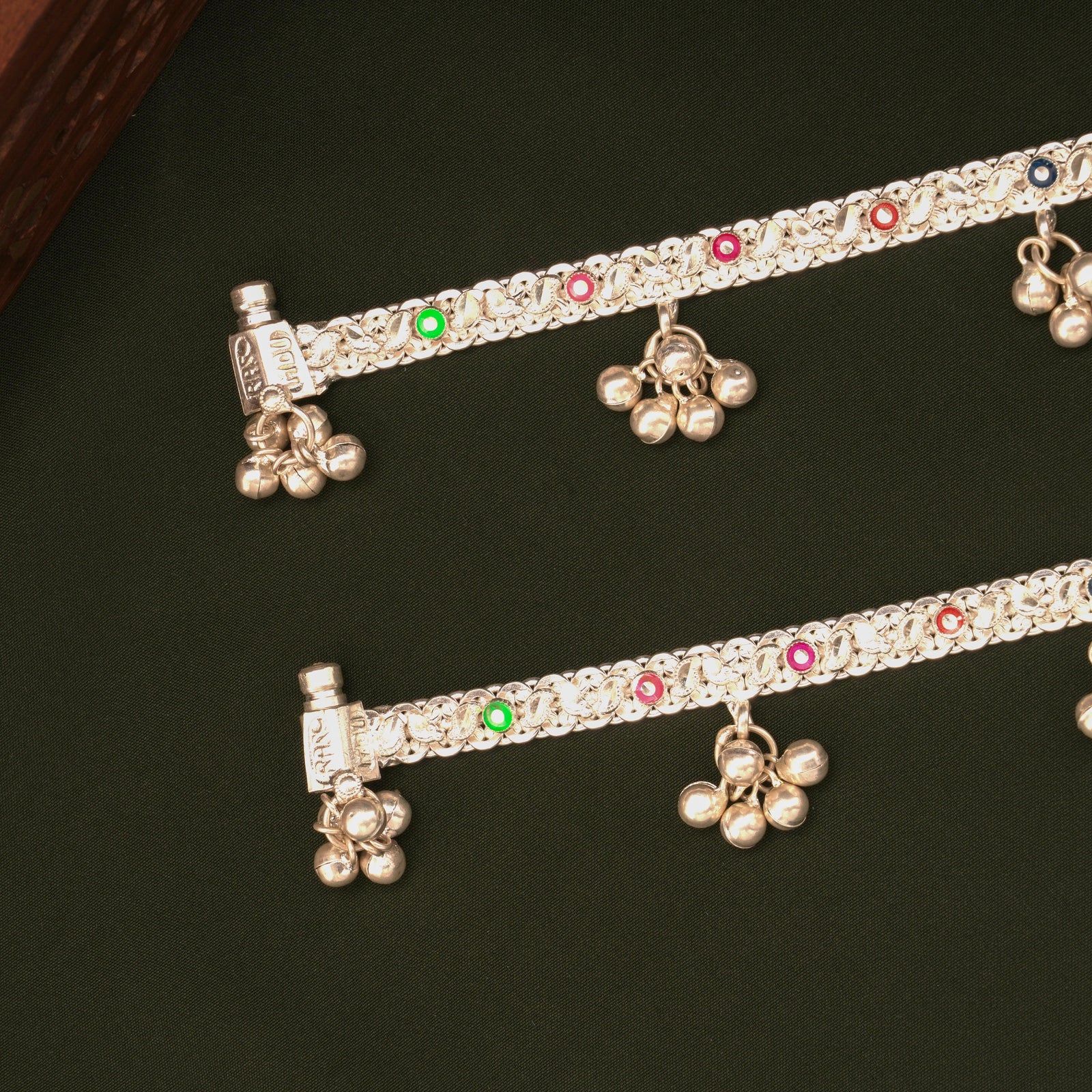 Colourful Circle Design Enamel Silver Anklets