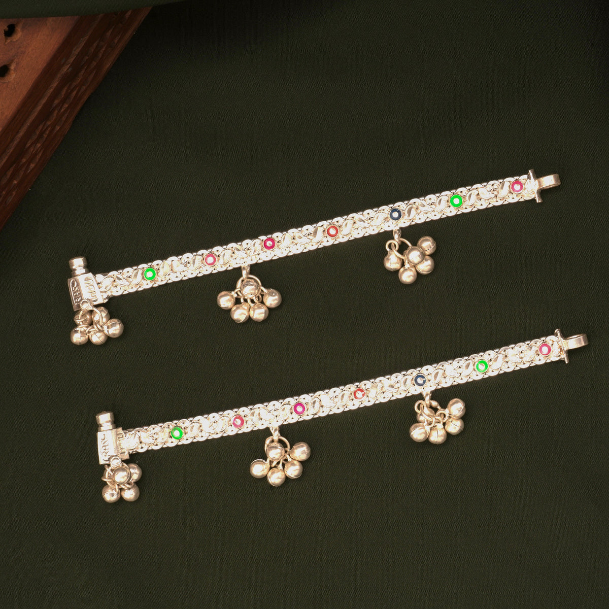 Colourful Circle Design Enamel Silver Anklets
