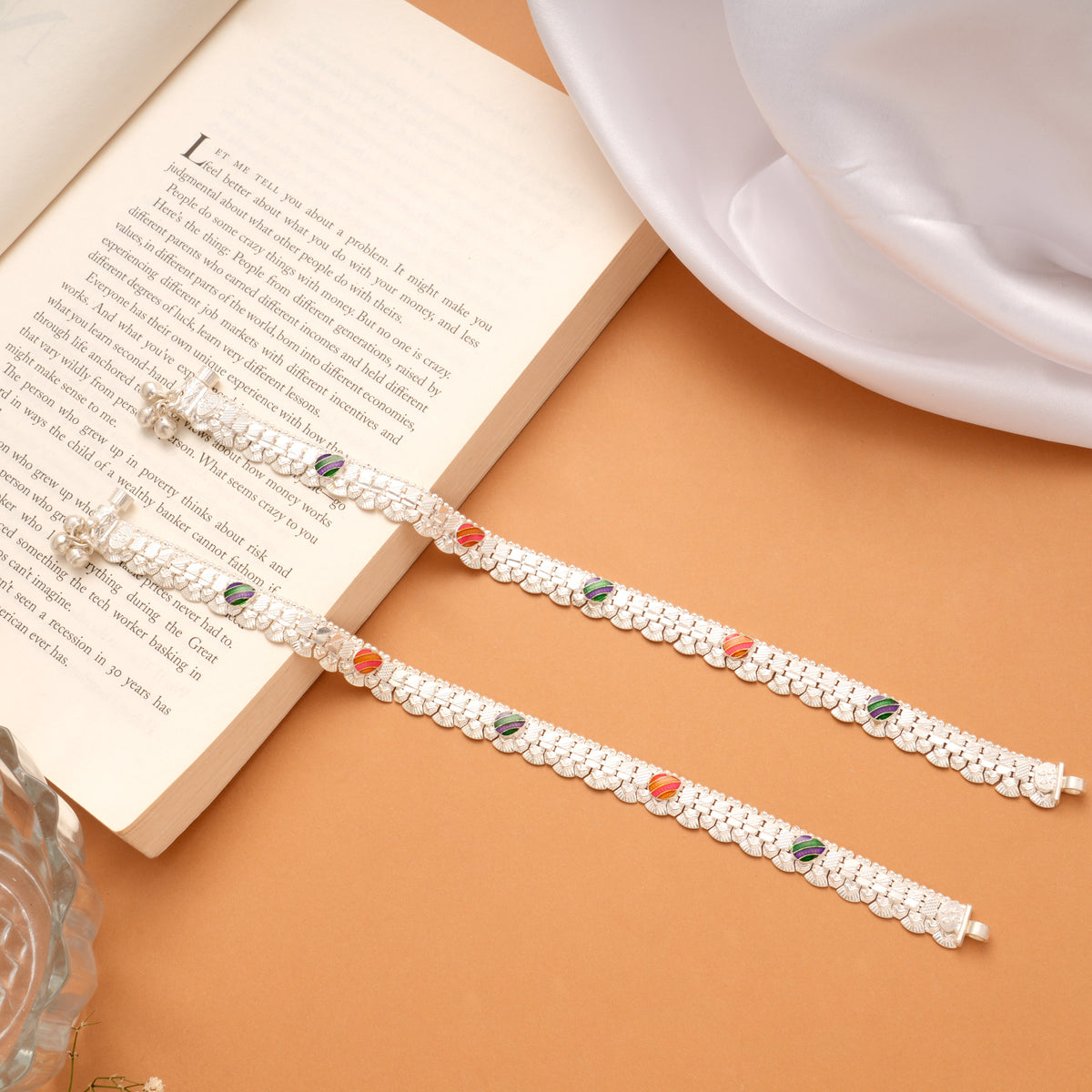 Elegant Tear Drop Shape Enamel Silver Anklets
