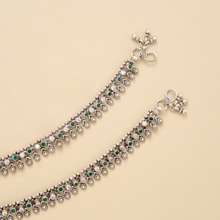 Antique Linear Payal Silver Anklet