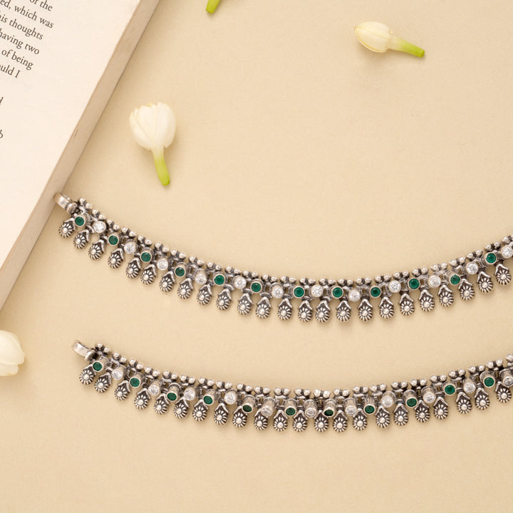 Antique Linear Payal Silver Anklet