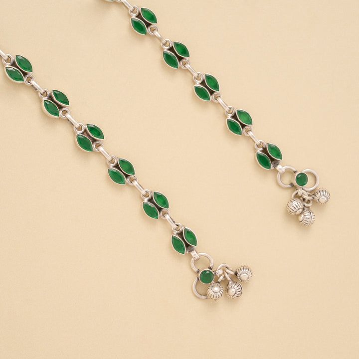 Elegant Emerald Stone Silver Anklet
