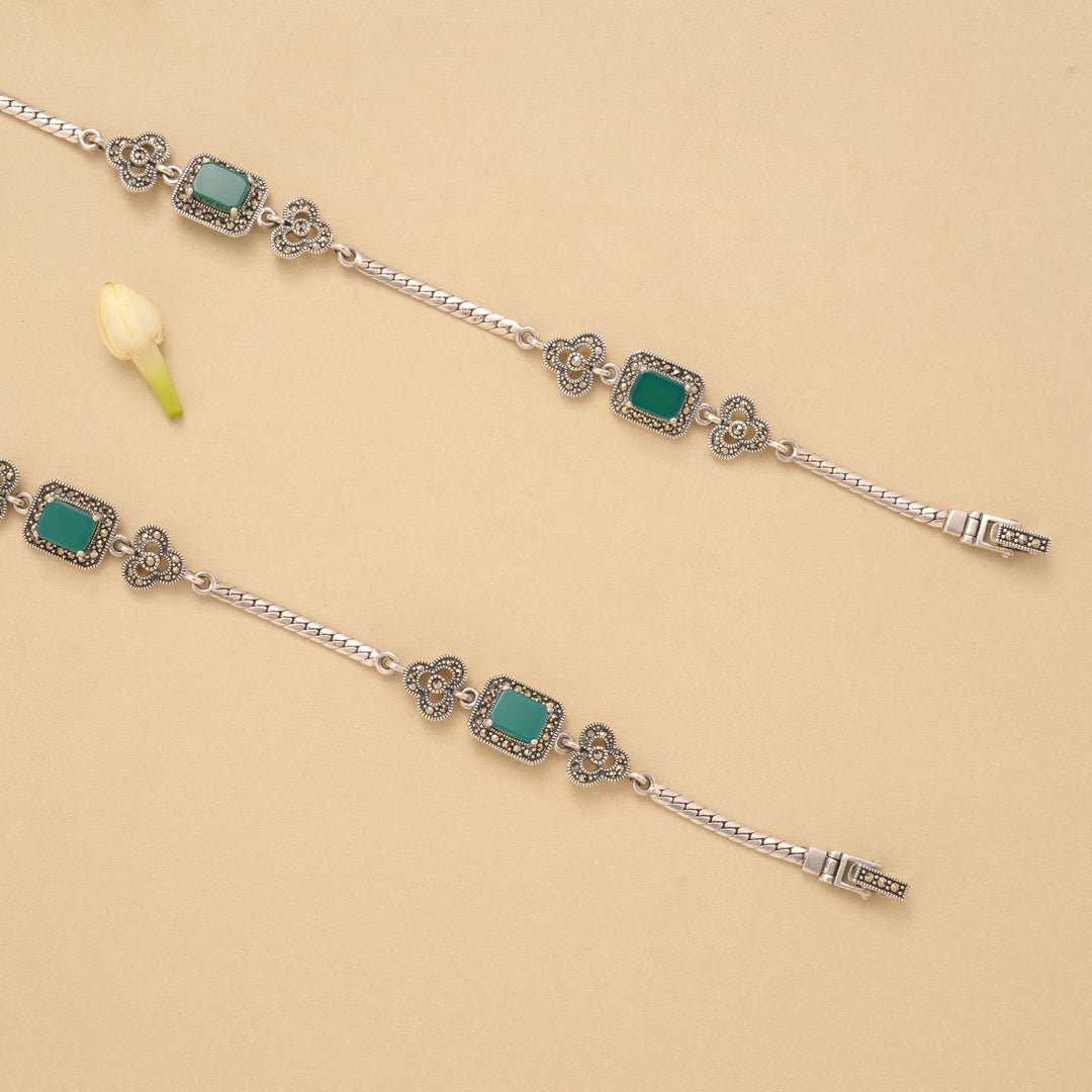 Royal Square Emerald Silver Anklet