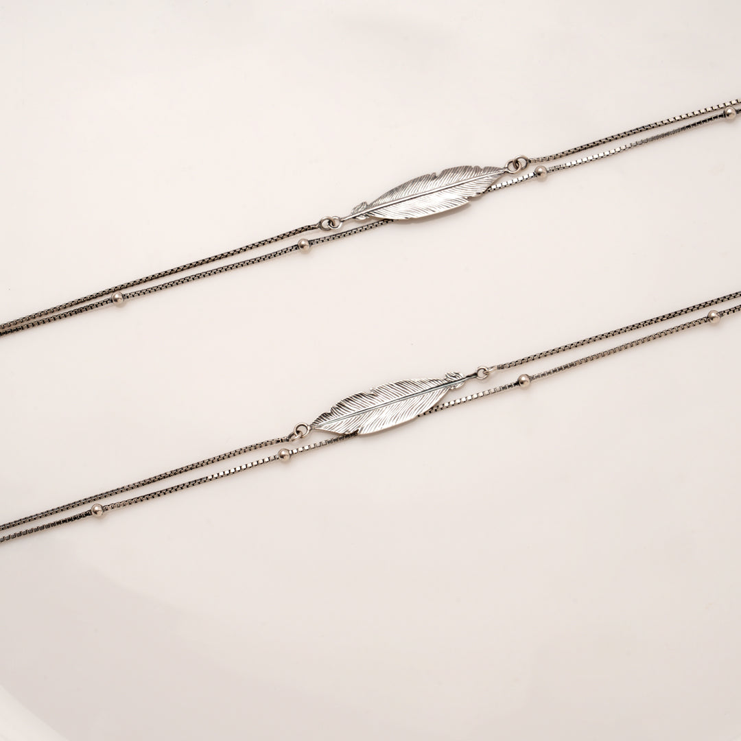 Classic Leaf Design Silver Anklets