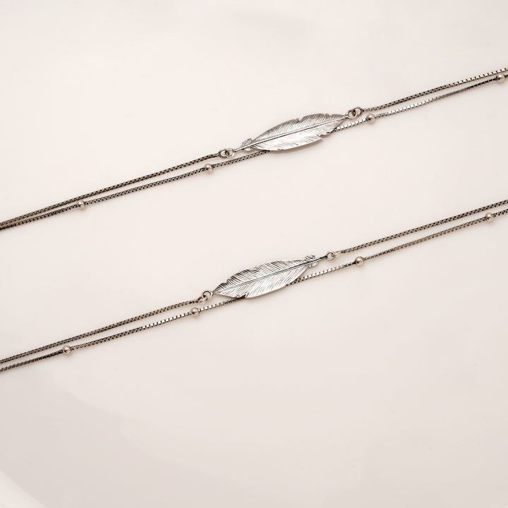 Classic Leaf Design Silver Anklets