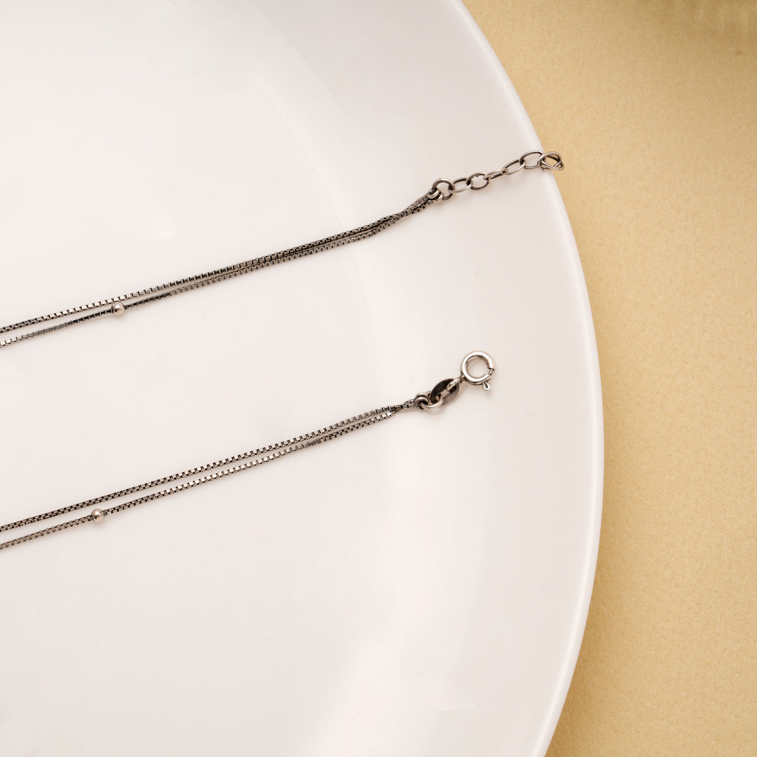 Classic Leaf Design Silver Anklets