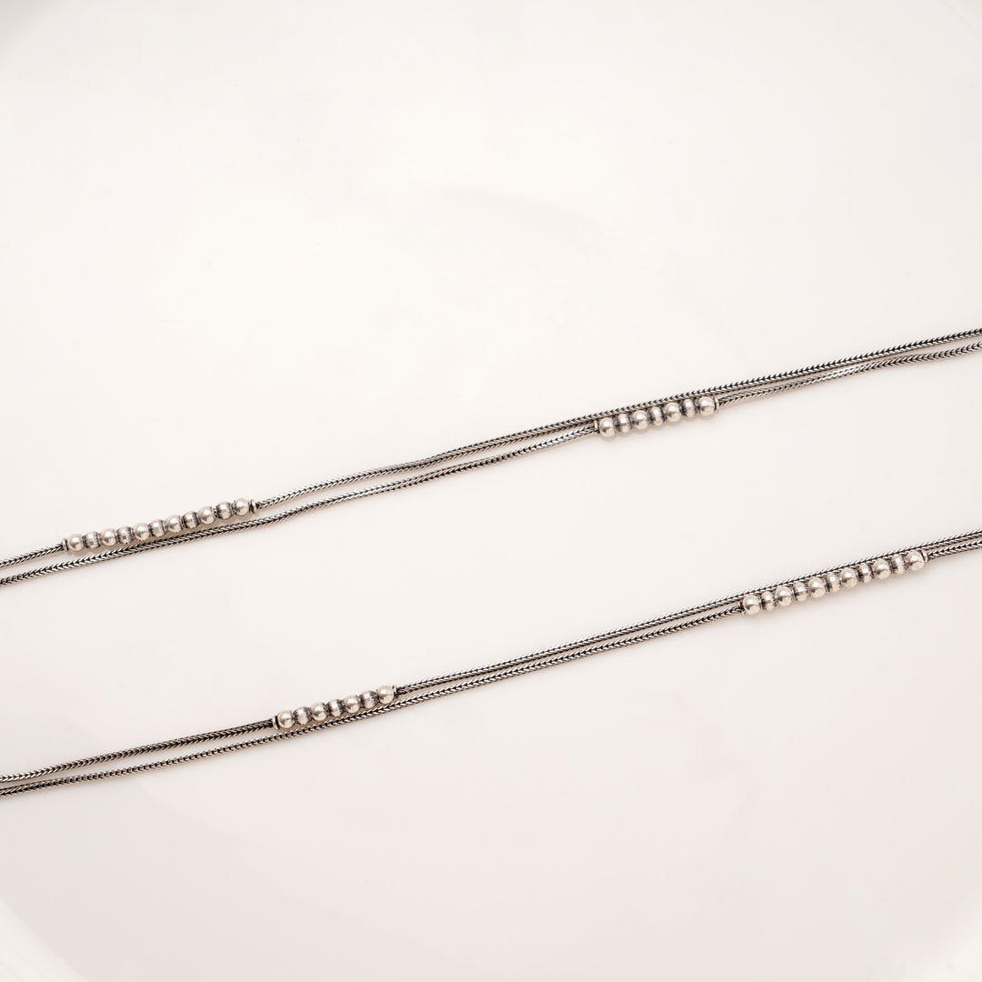 Thin Line Silver Beaded Anklets