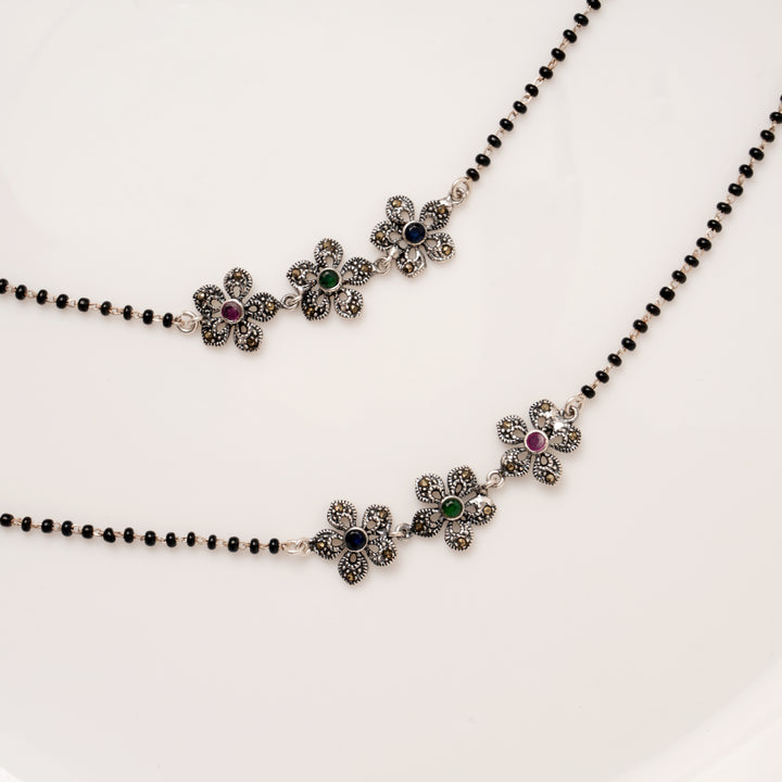 Triple Flower Black Beaded Silver Anklets