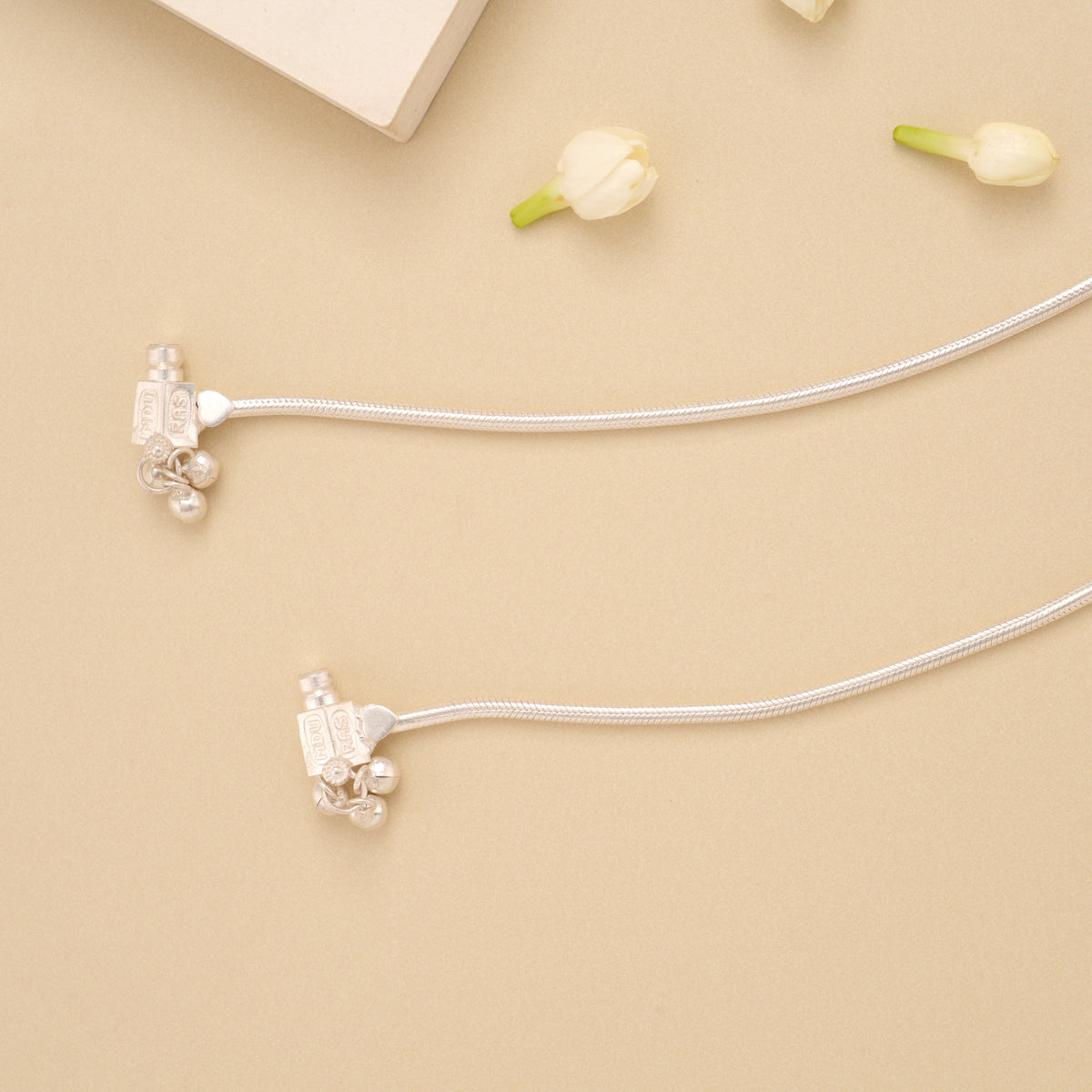 Smooth Snake Pattern Silver Anklet