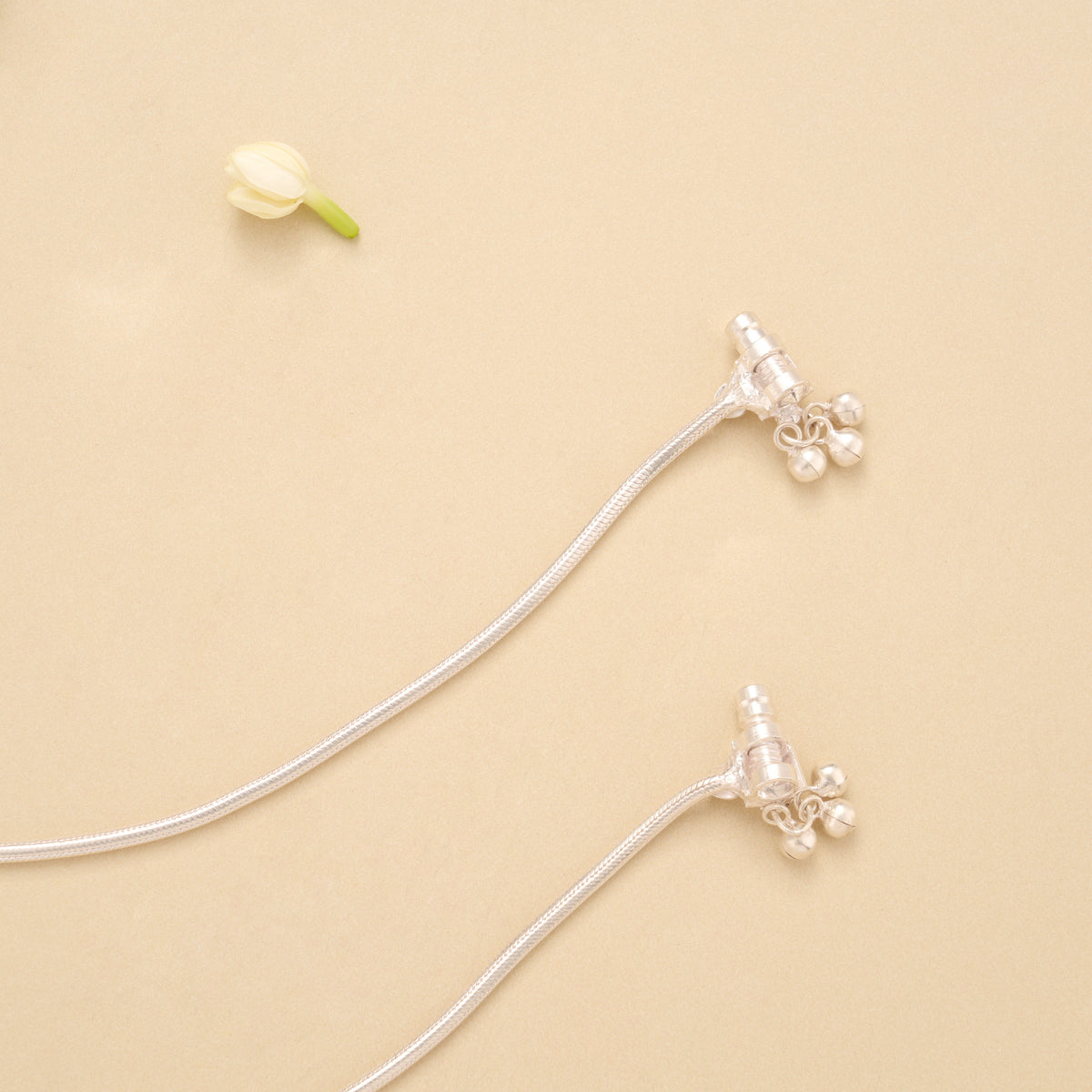 Thin Smooth Silver Anklet