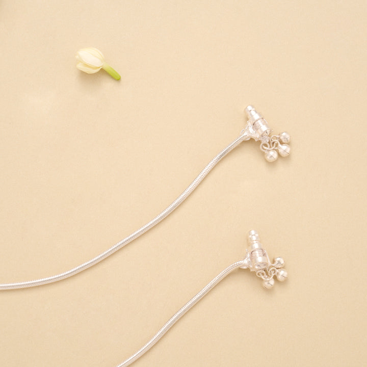 Thin Smooth Silver Anklet