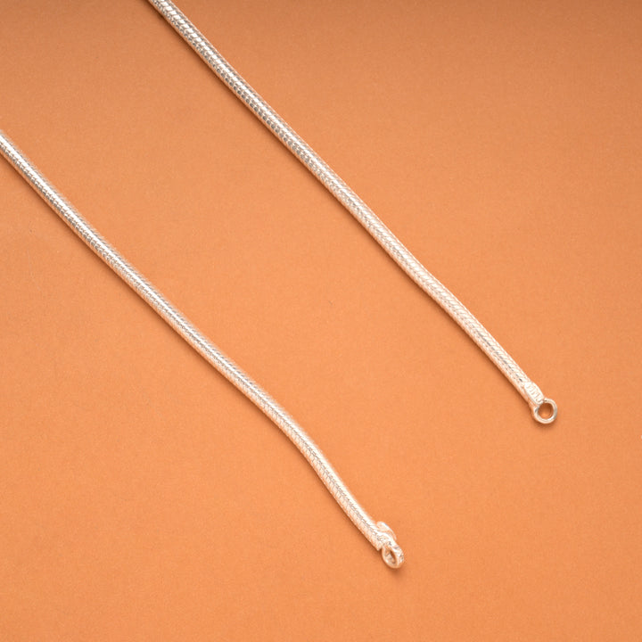 Bold Bombay Model Silver Anklet