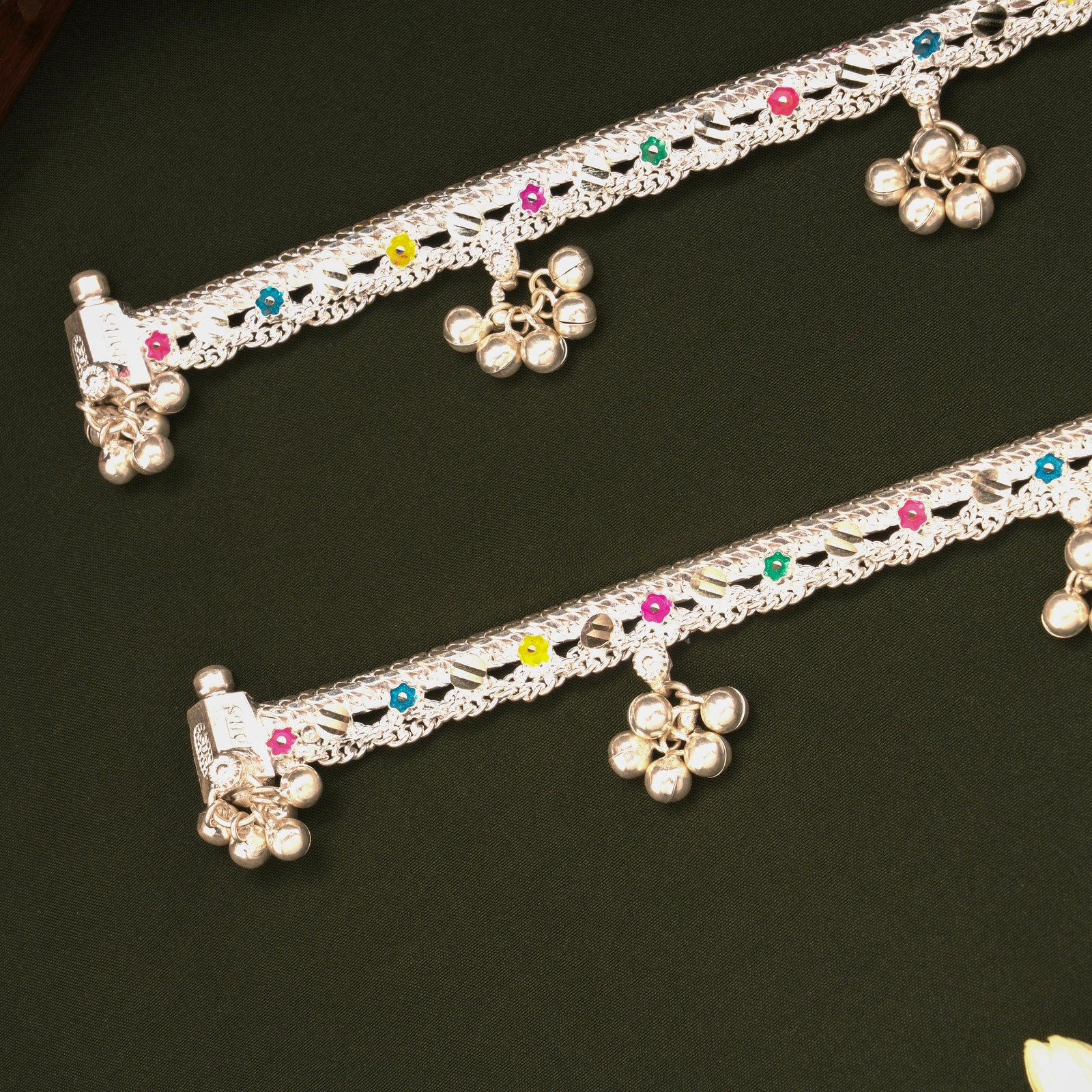 Elegant Multicolour Enamel Floral Design Silver Anklets
