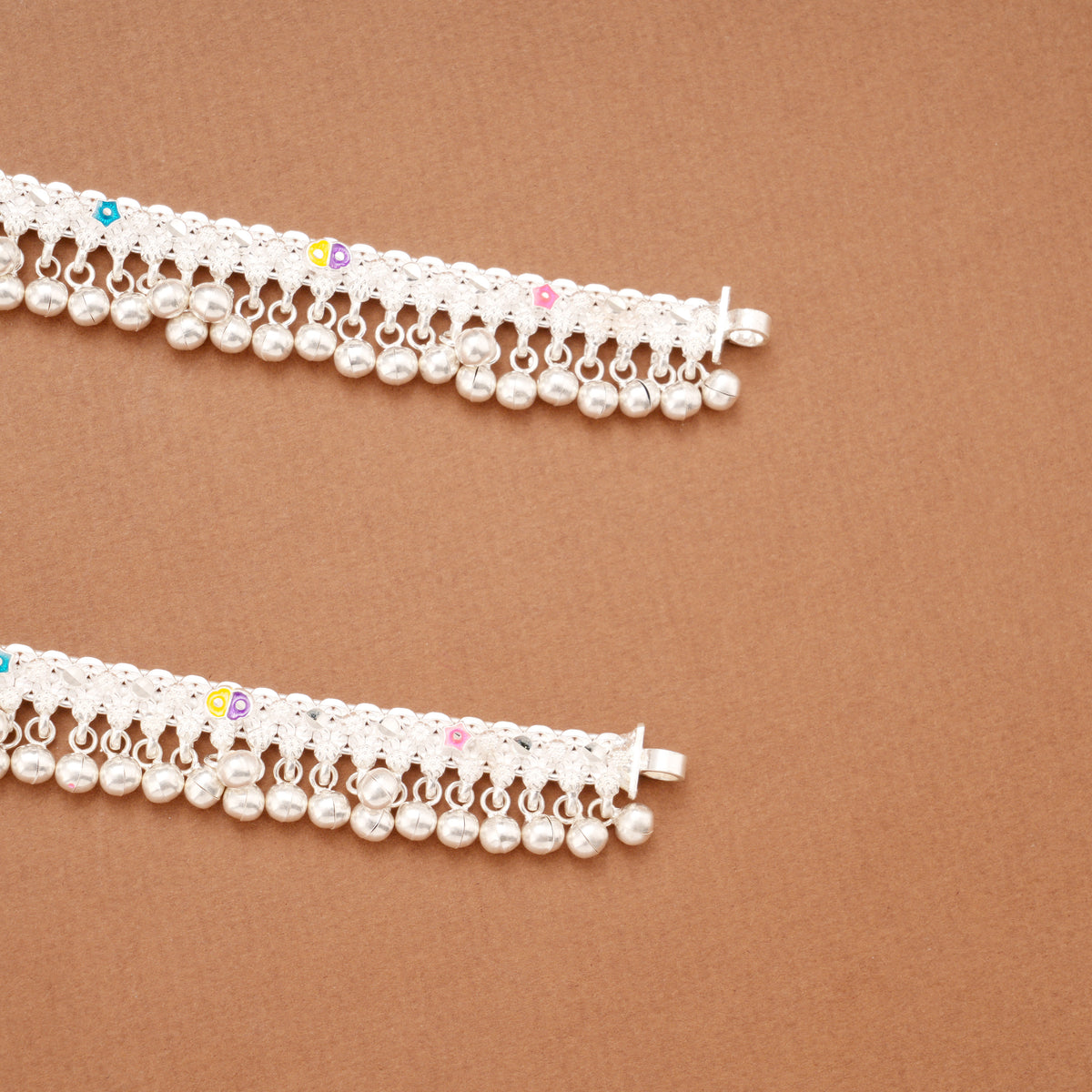 Traditional Star Design Enamel Silver Anklets