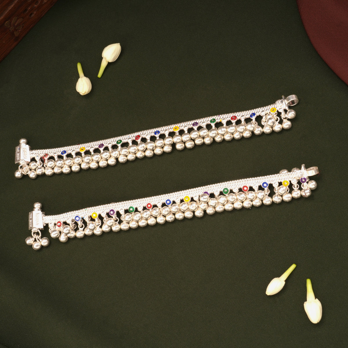 Modern Multicolour Circle Flower Enamel Silver Anklets