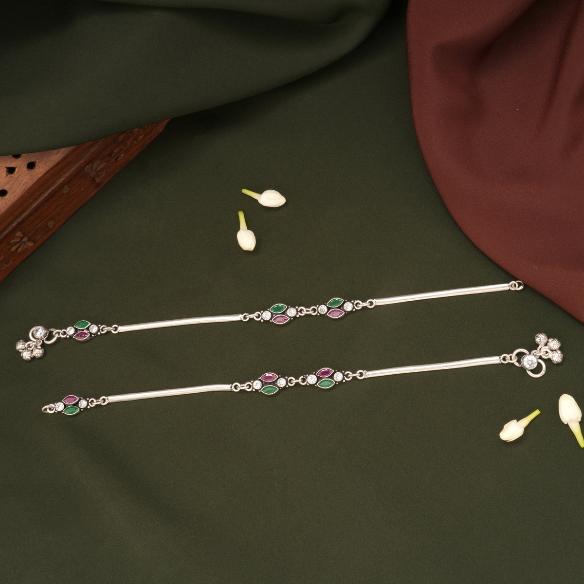 Antique Dual Oval Shape Silver Anklets