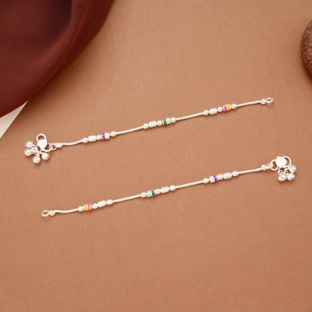 Trendy Twisted Sleek Design Silver Anklets