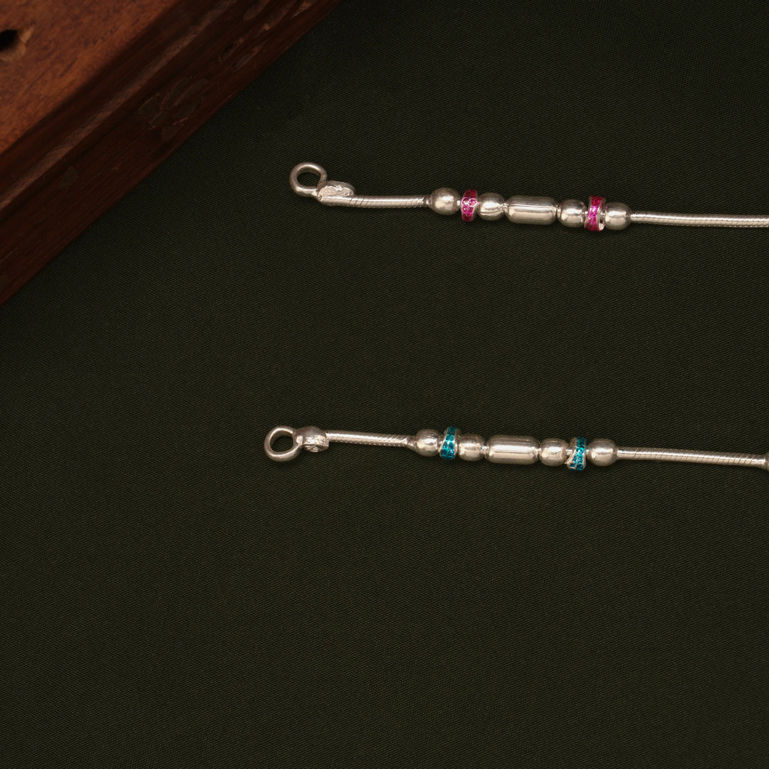 Sleek Pattern Enamel Beaded Design Silver Anklets