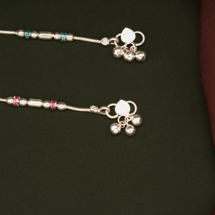 Sleek Pattern Enamel Beaded Design Silver Anklets