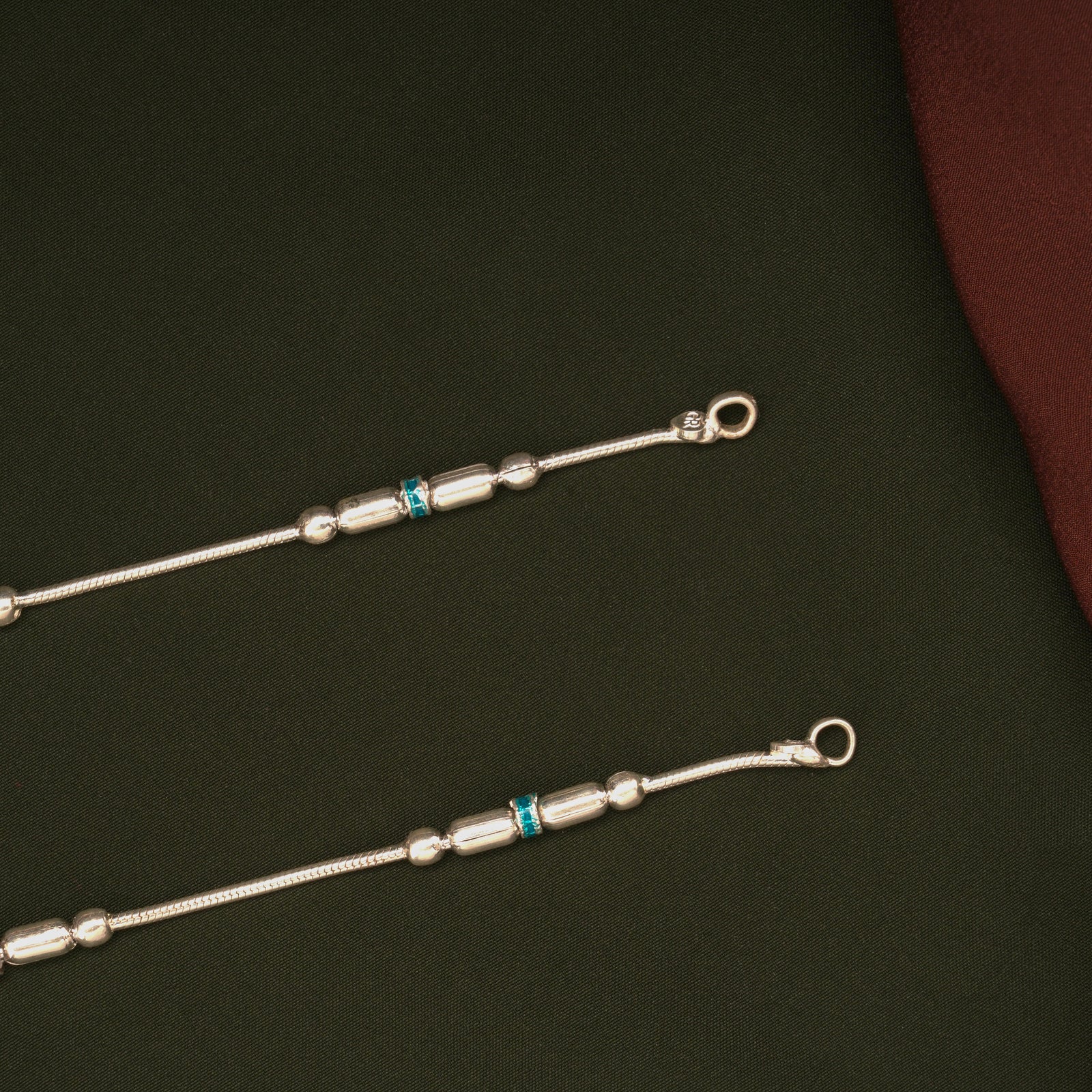 Classic Barrel Shaped Enamel Design Silver Anklets