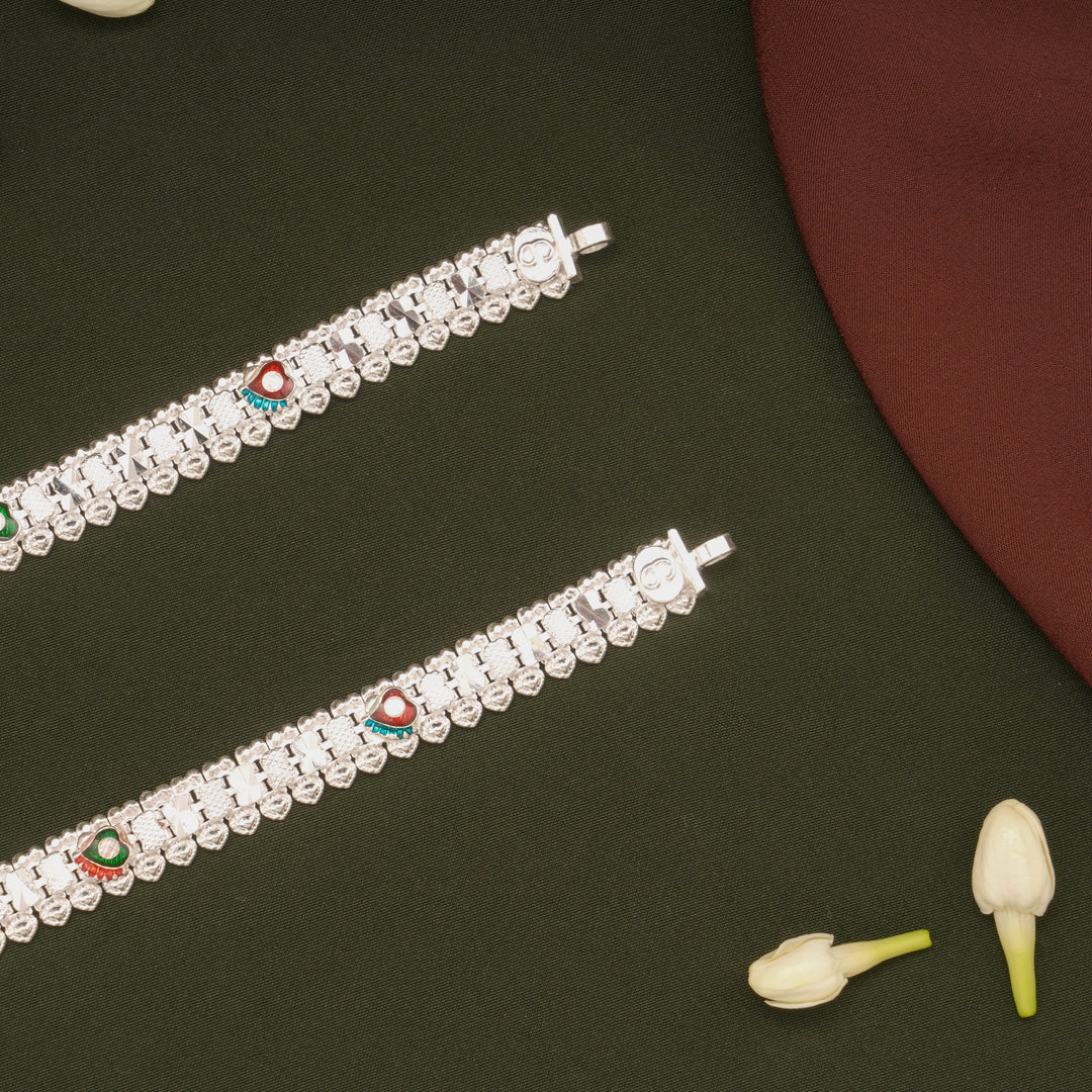 Trendy Multicolour Enamel Heart Design Silver Anklets