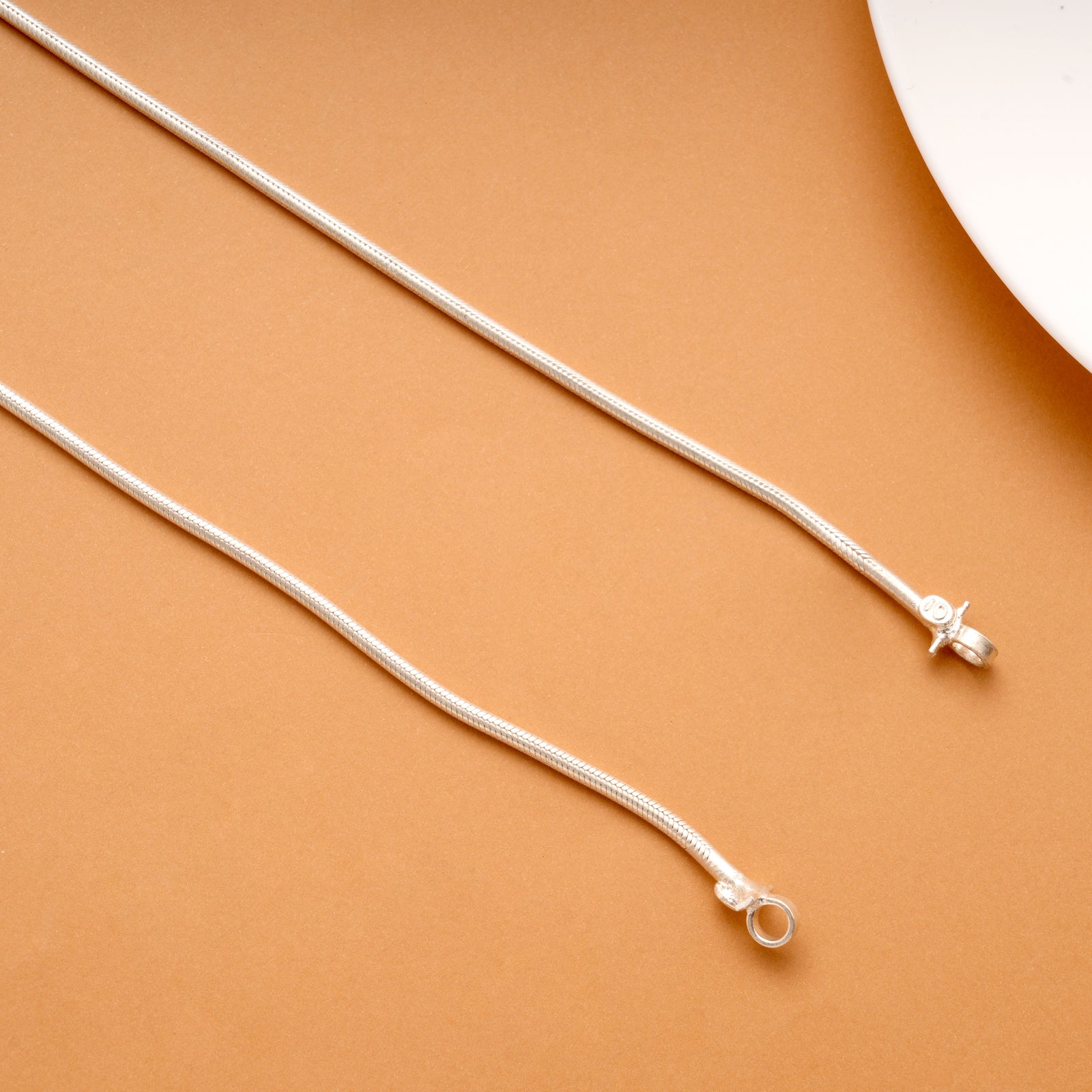 Pretty Plain Design Silver Anklets