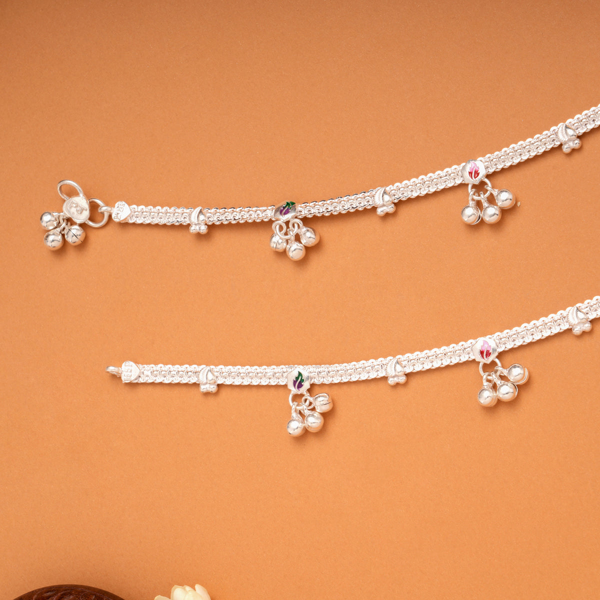 Tri Hexagonal Leafy Color Enamel Silver Anklets