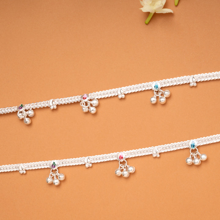 Hexagonal Leaf Pattern Enamel Silver Anklets