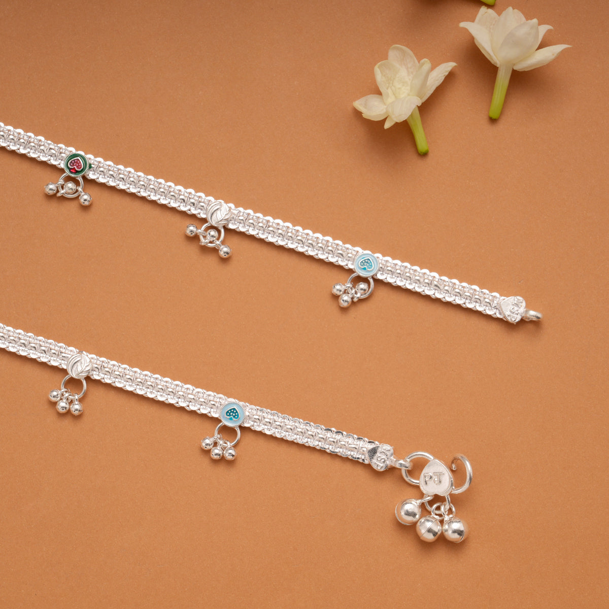 Modern Multi Color Heart Enamel Silver Anklets