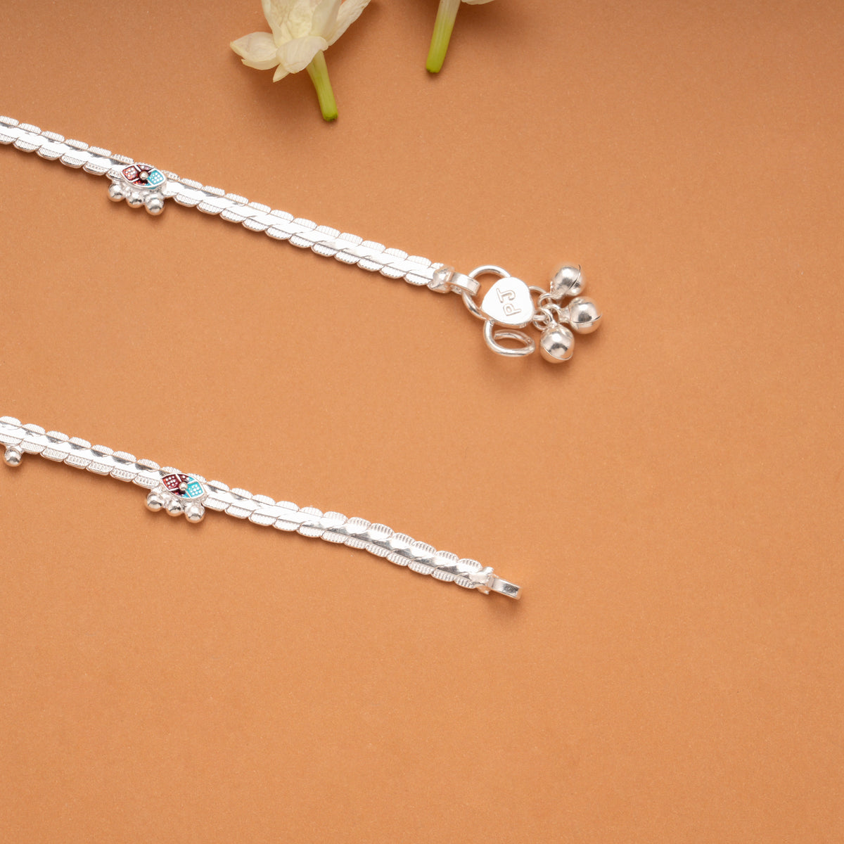 Elegant Multi Color Enamel Leaf Design Silver Anklets