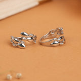 Classic Leaf-Shaped Design Stone Silver Toe Ring