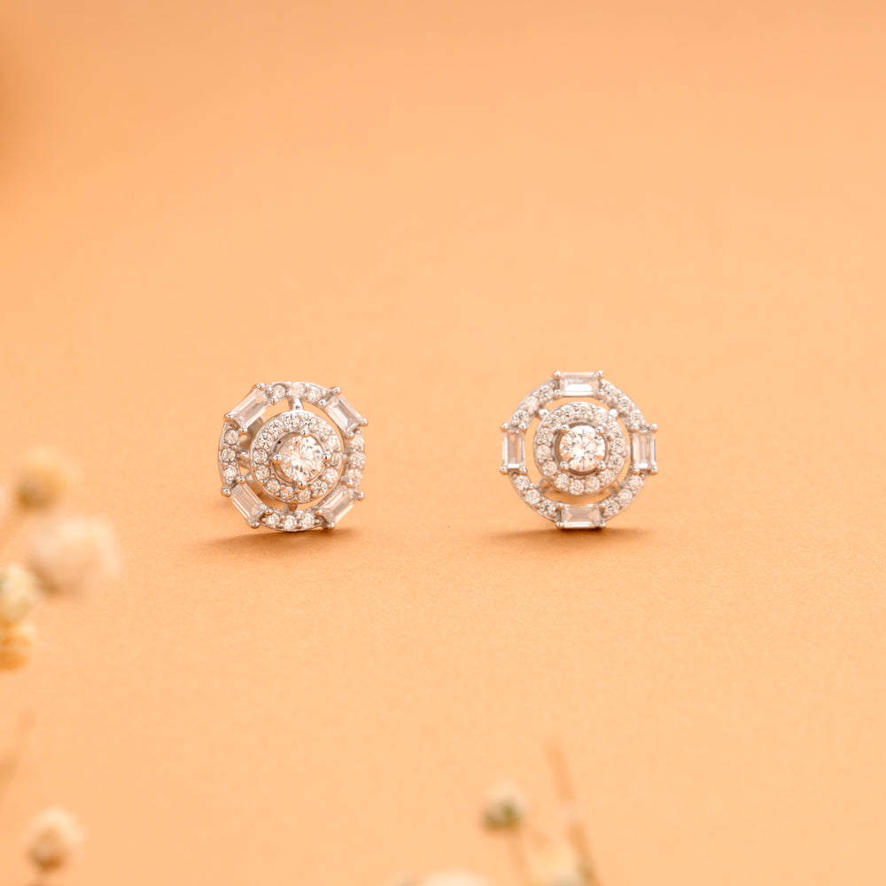 Elegant Round Pattern Halo Pattern Silver Stud