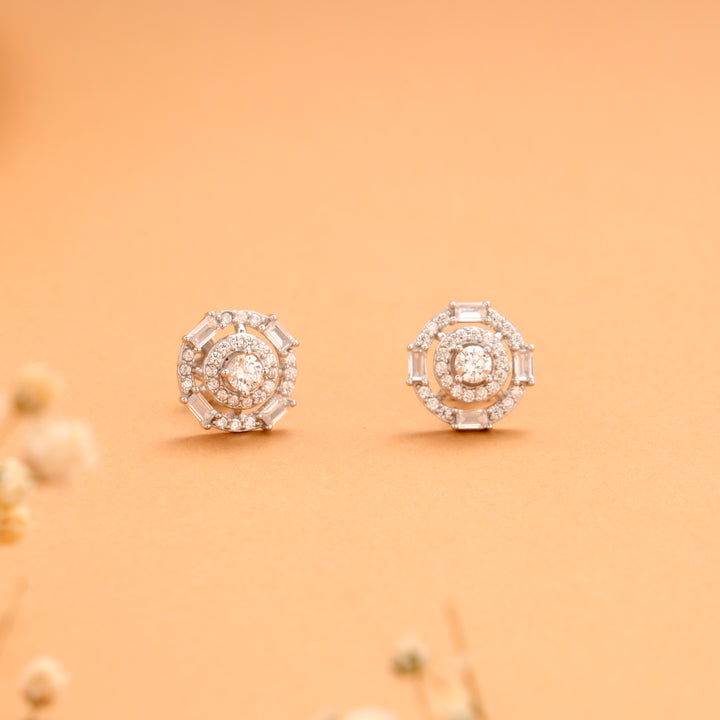 Elegant Round Pattern Halo Pattern Silver Stud