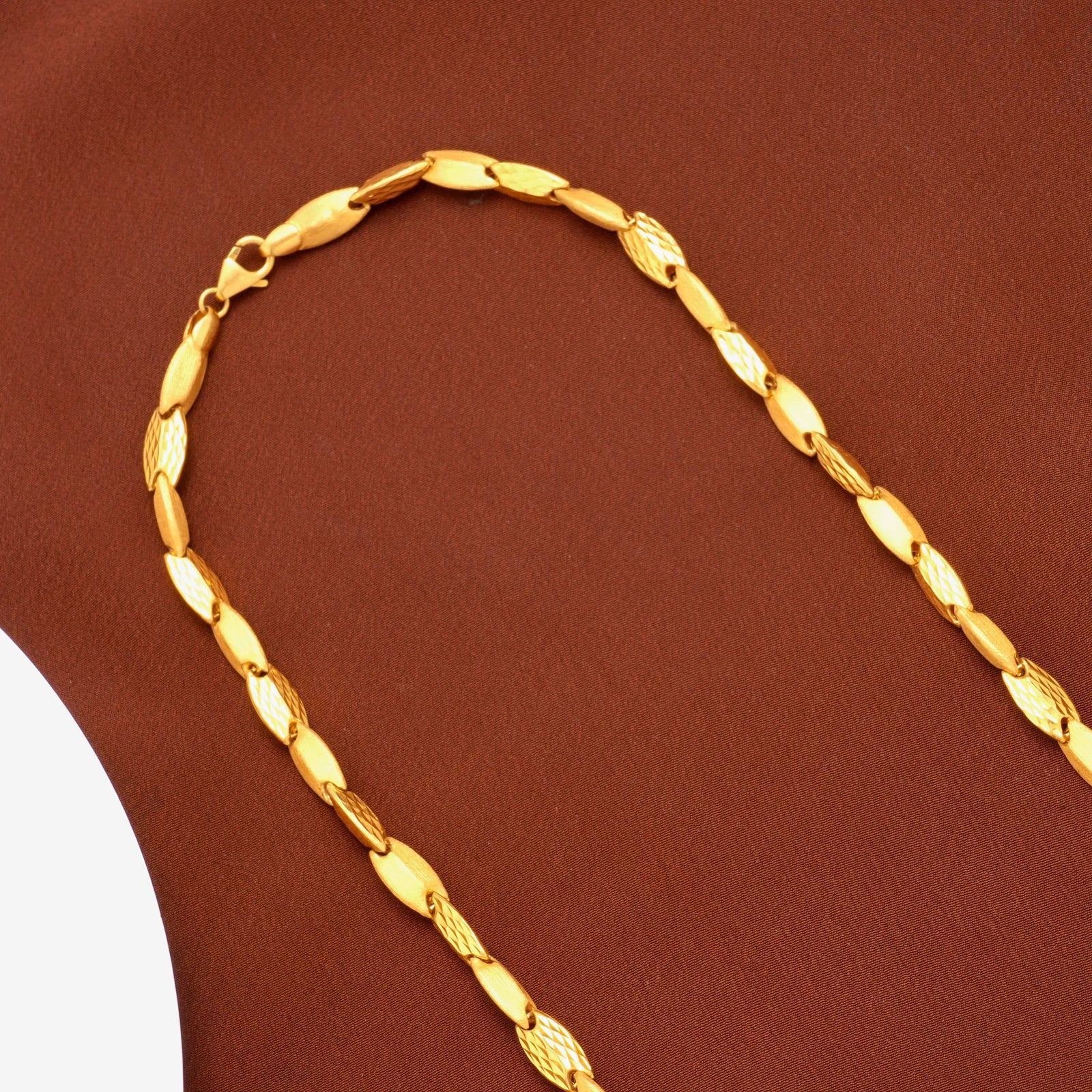 Divine Design Gold Chain for Men