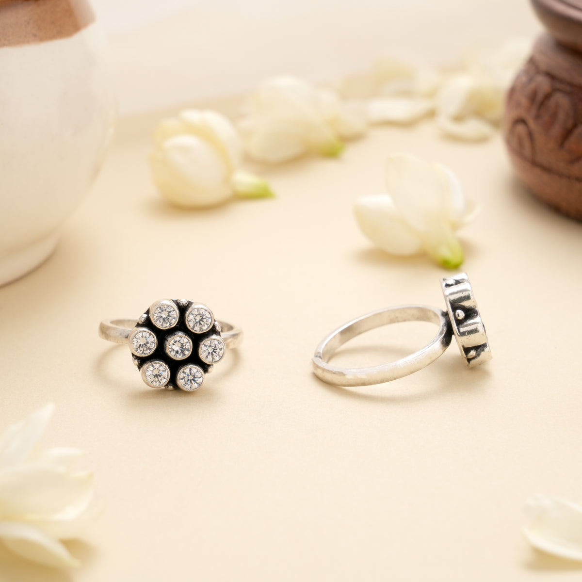Sparkling Crystal Dome Silver Toe Ring