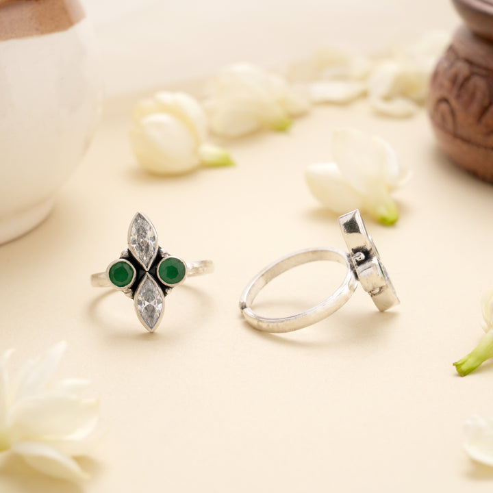 Emerald and White Marquise Silver Toe Ring