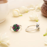 Ruby Emerald Circle Charm Silver Toe Ring