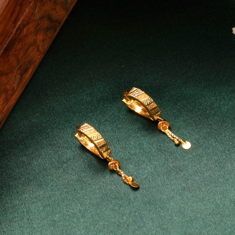 Gold Vali Chain Drop Earring