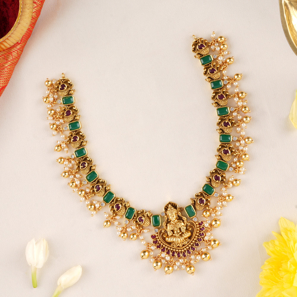 Halo Emerald Lakshmi With Beads Necklace